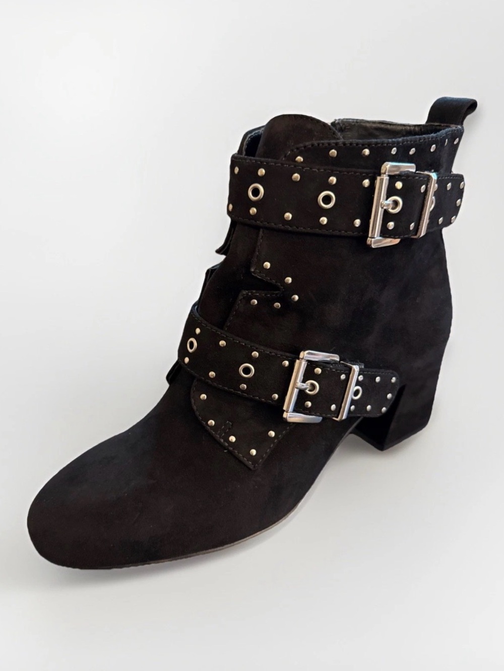 REBECCA MINKOFF LOGAN STUDDED BUCKLE BLACK SUEDE ANKLE BOOTIES, SIZE 8 **👇👇**